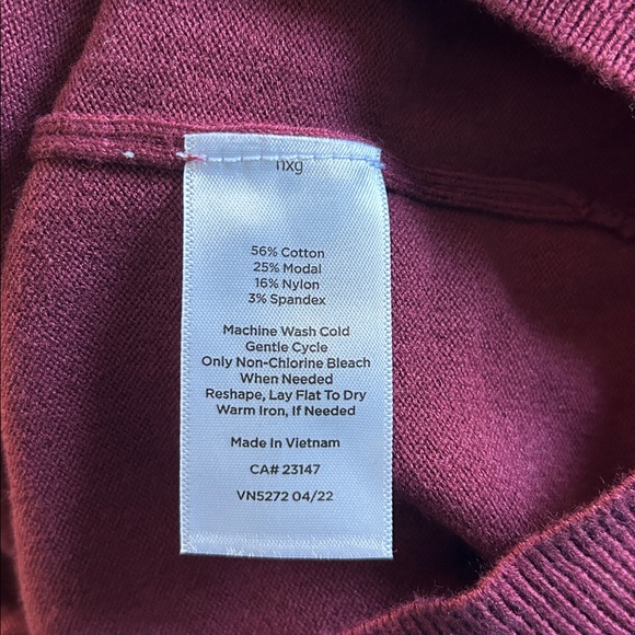 Talbots Burgundy Fine Gauge Turtleneck Sweater  - Petite - New - Picture 6 of 6